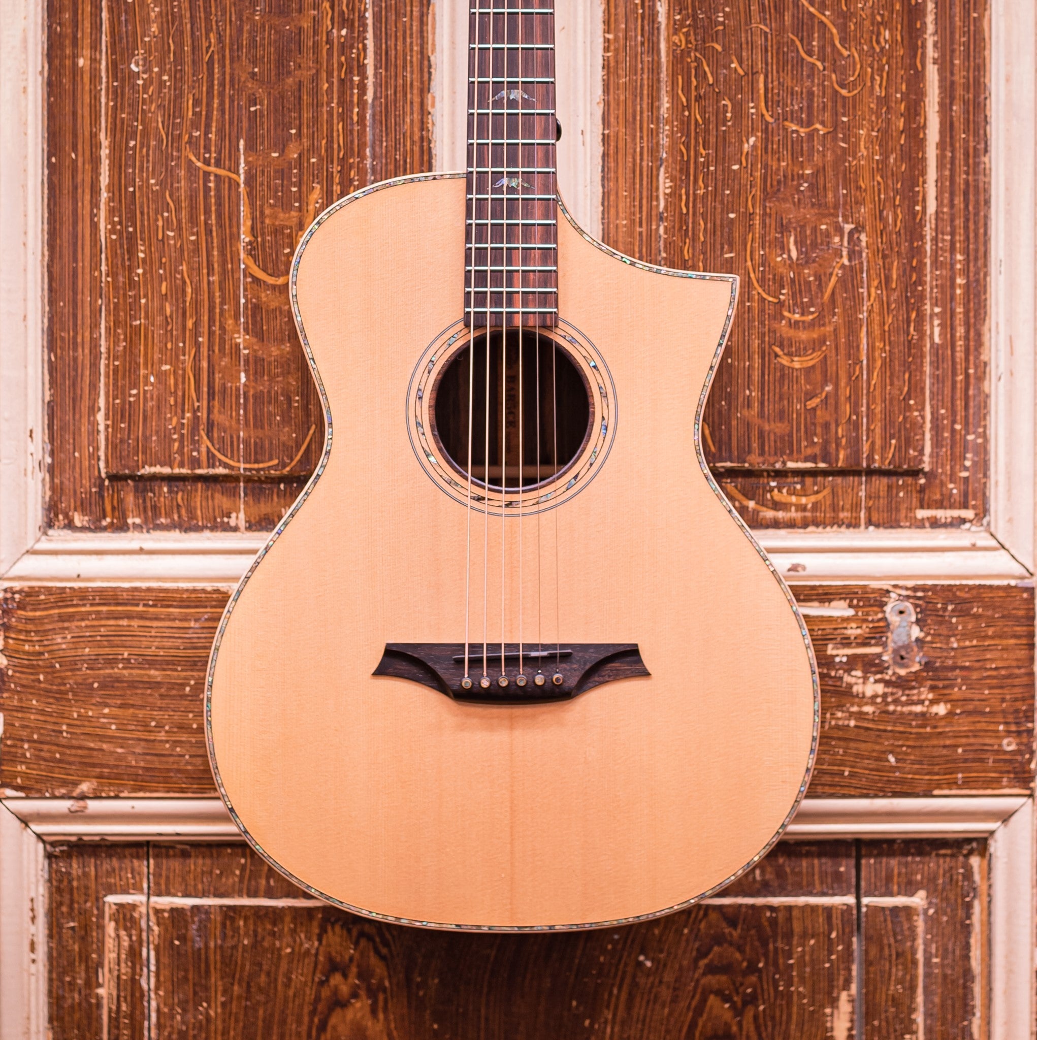 Bromo BAR5CE Rocky Mountain Series semi-akoestische Westerngitaar (All-Solid)