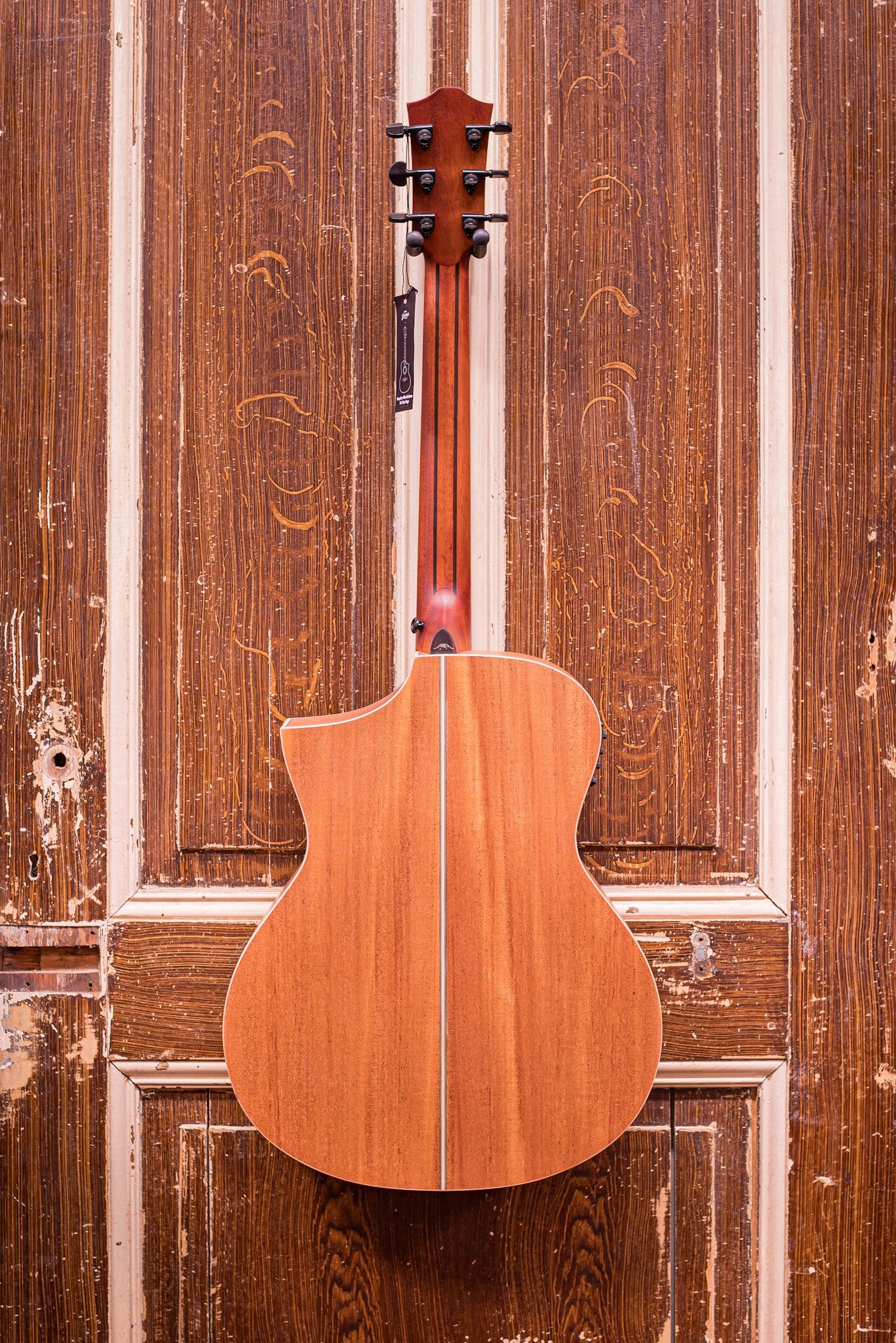 Bromo BAT4CE Tahoma Series semi-akoestische Westerngitaar