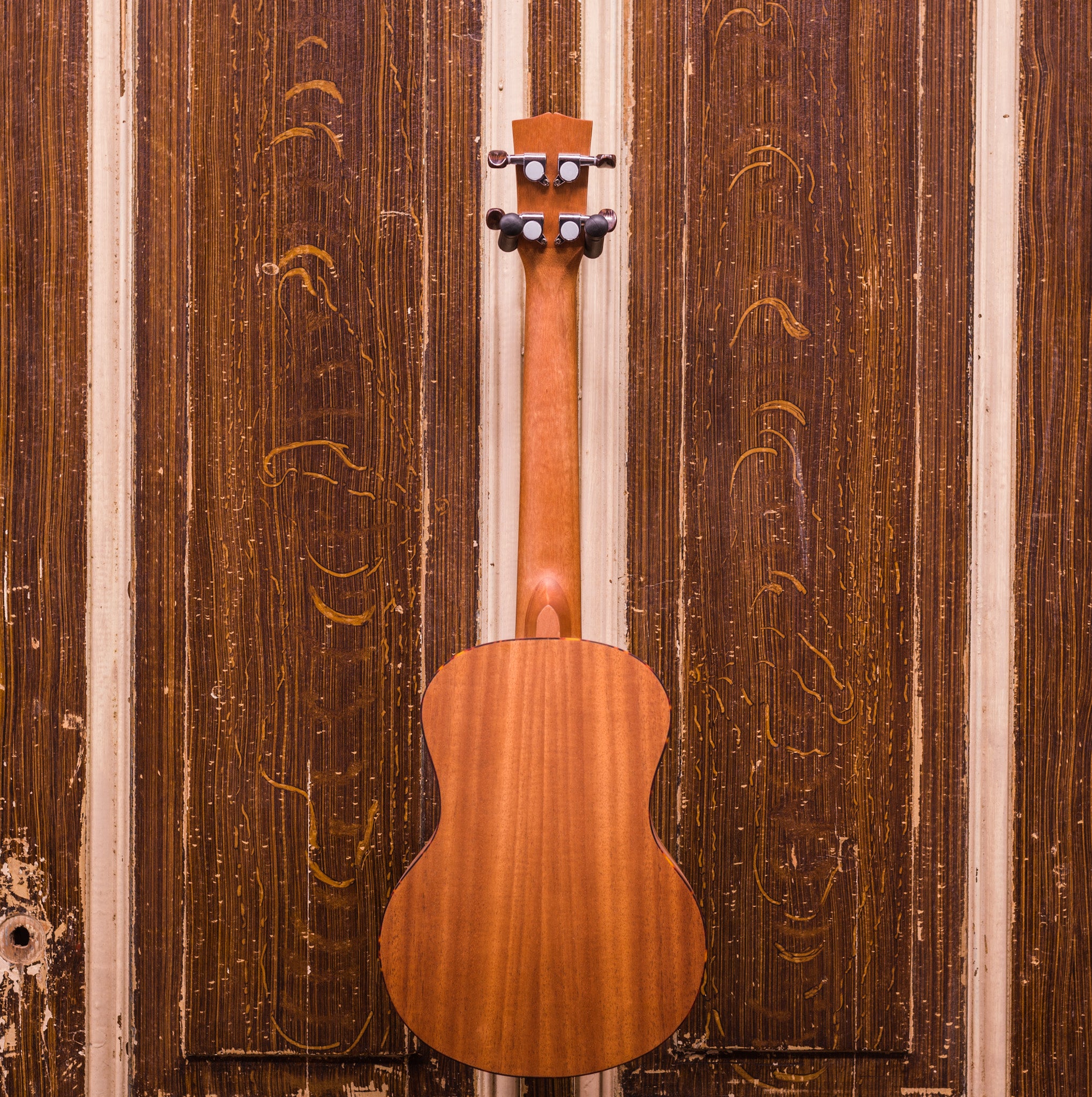 Korala UKT-210 Performer Series Tenor ukelele