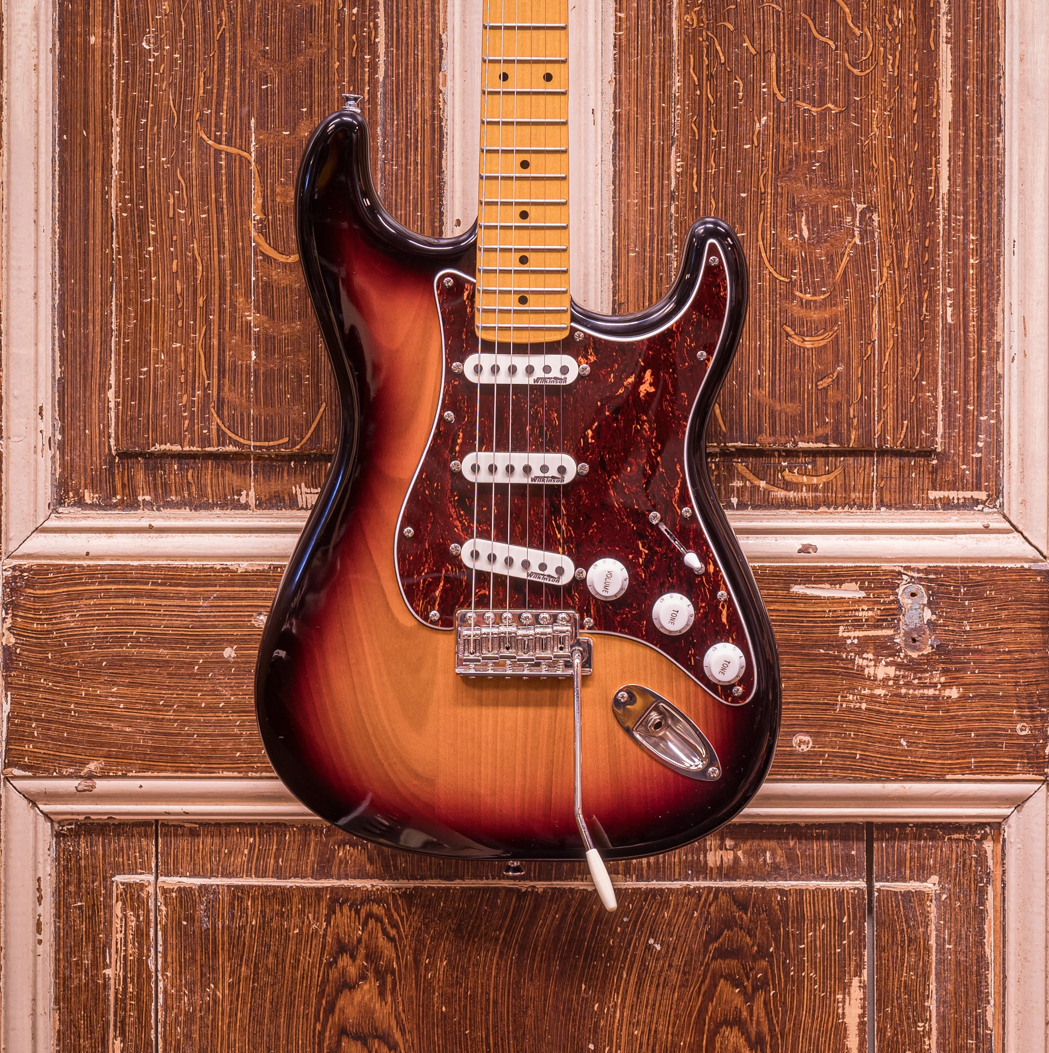 Vintage V6 Sunset Sunburst Strat Maple Elektrische gitaar