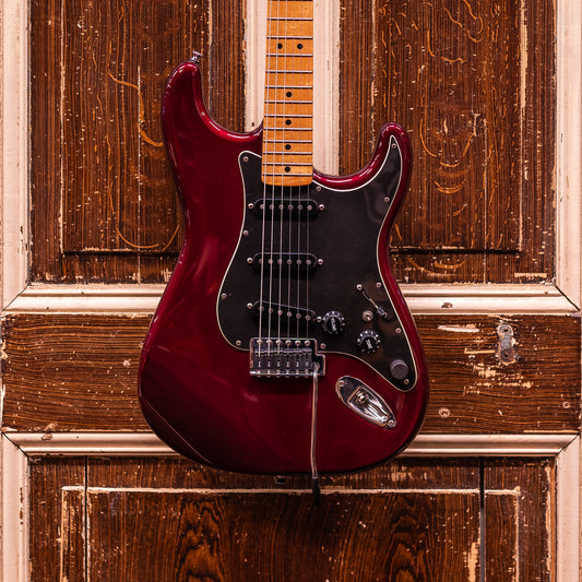 Fender MX Stratocaster 2000 + Gilmour specs  (occasion)
