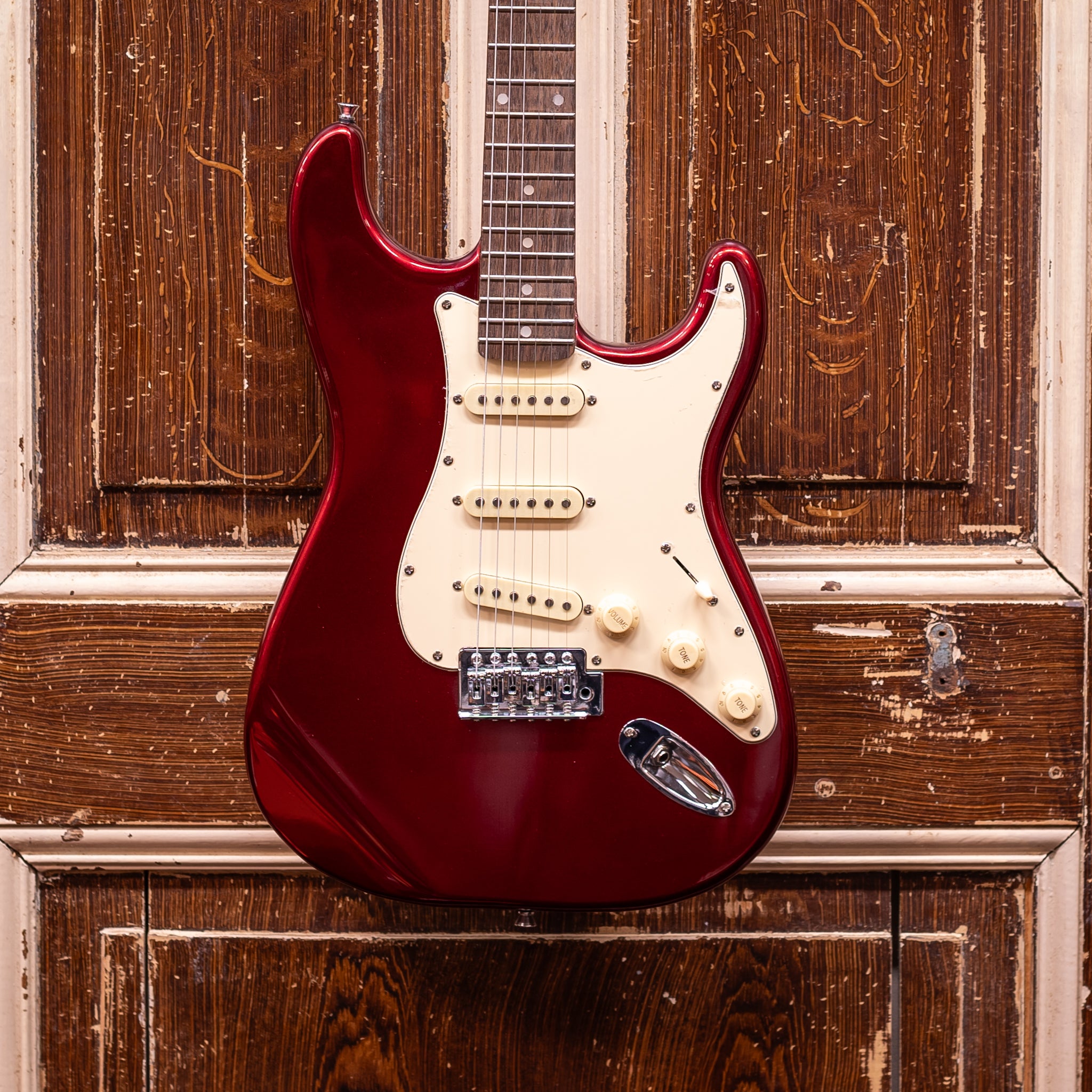 Stagg SES-30 CAR Candy Apple Red Stratocaster Elektrische Gitaar