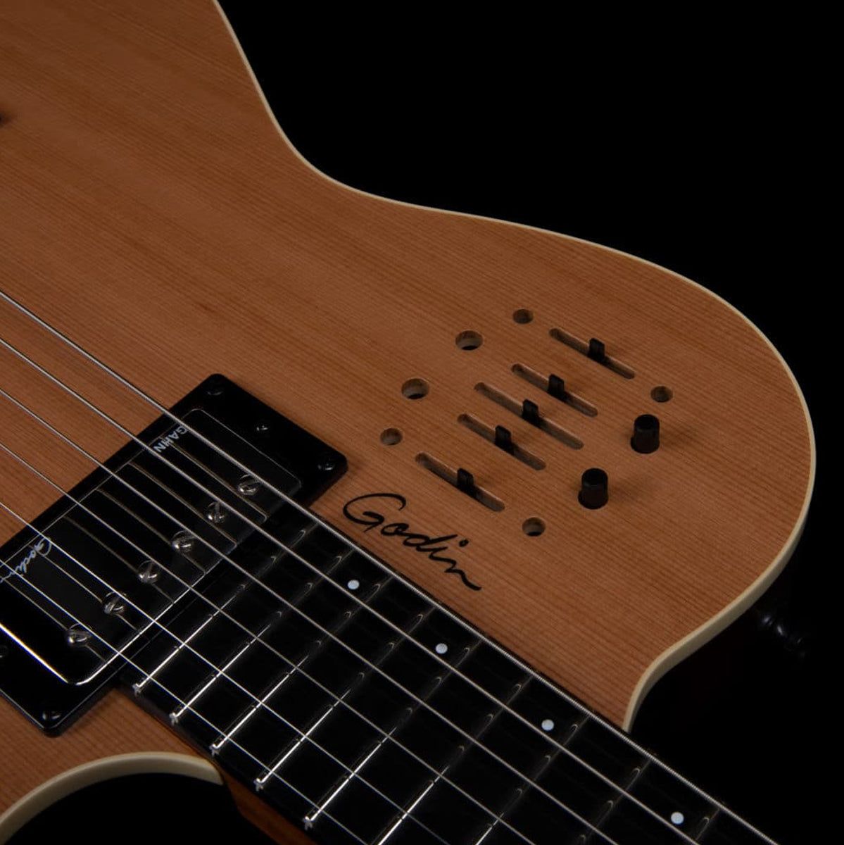 Godin A6 Ultra Natural SG Elektrische gitaar