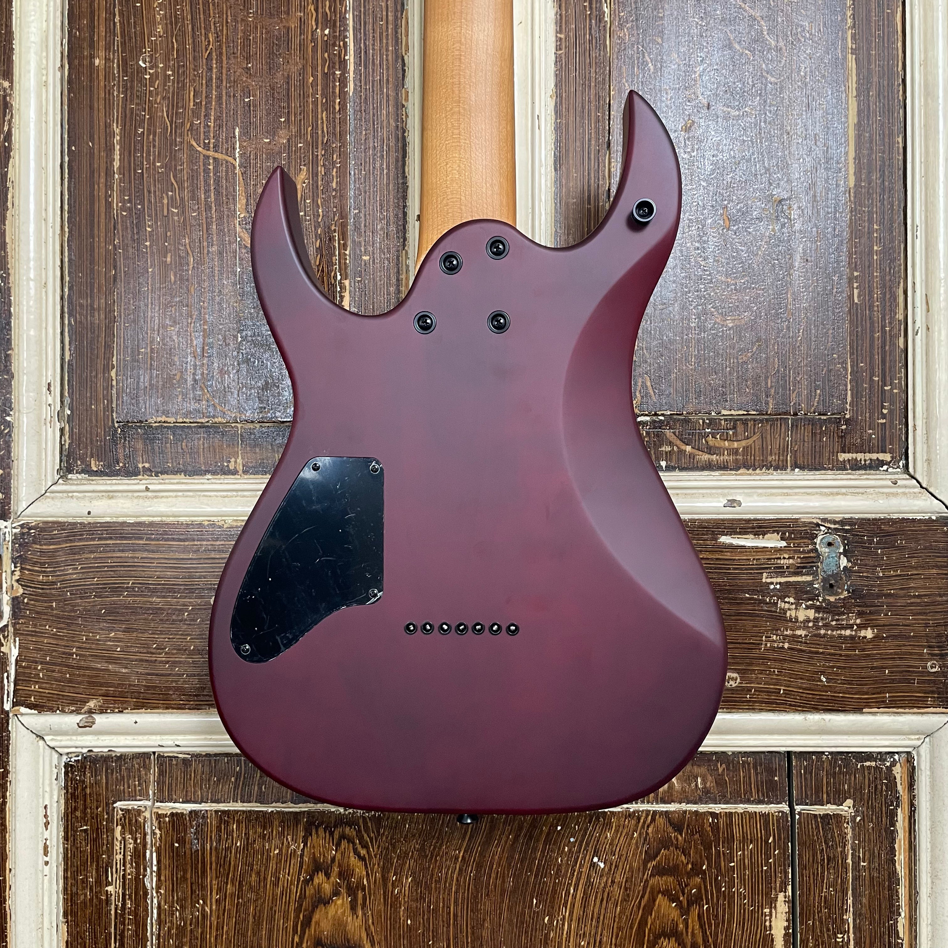 Spira Guitars S-407 7-snaar MWR Satin Wine Red elektrische gitaar