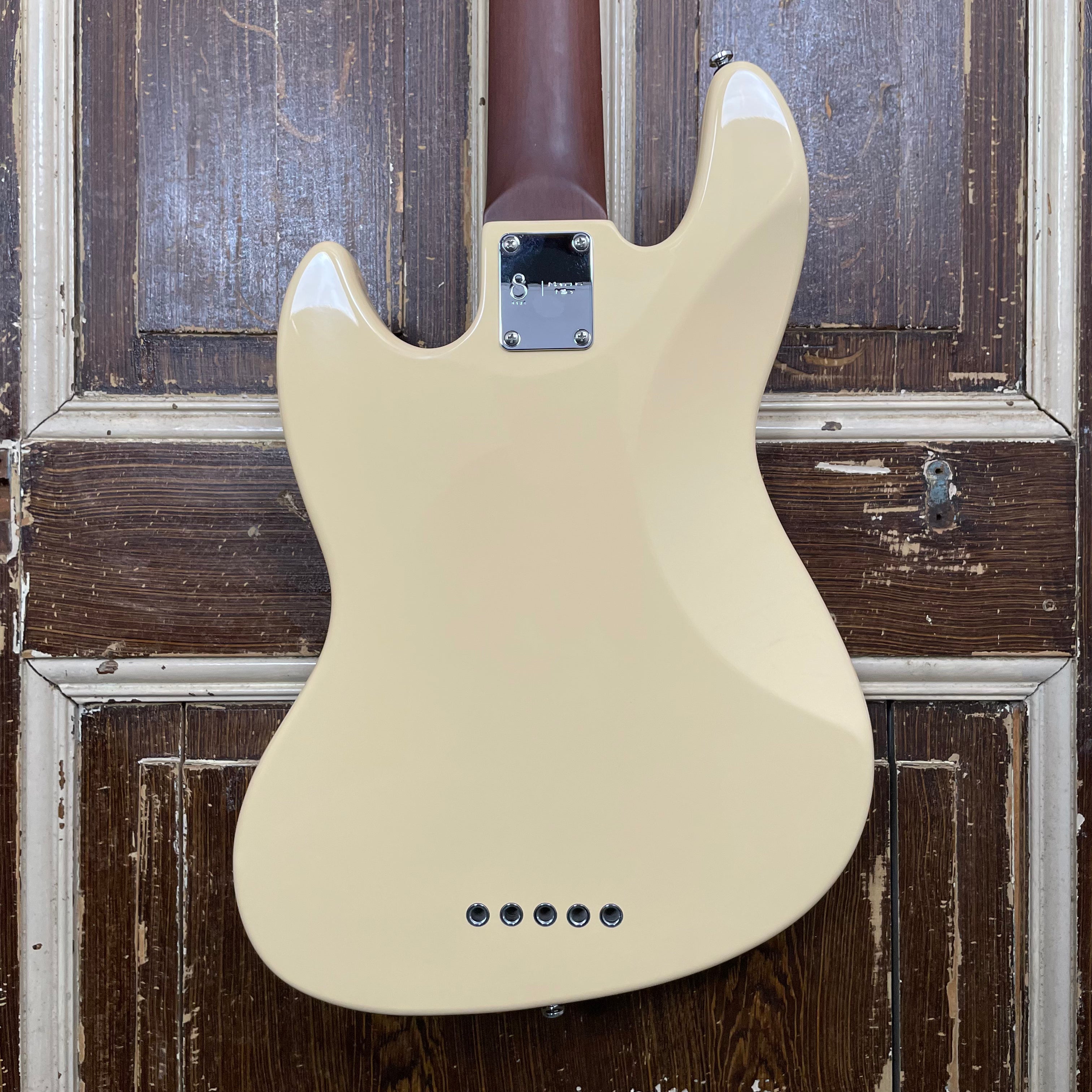 Sire Basses V5 A5/VWH 5-snaar Basgitaar