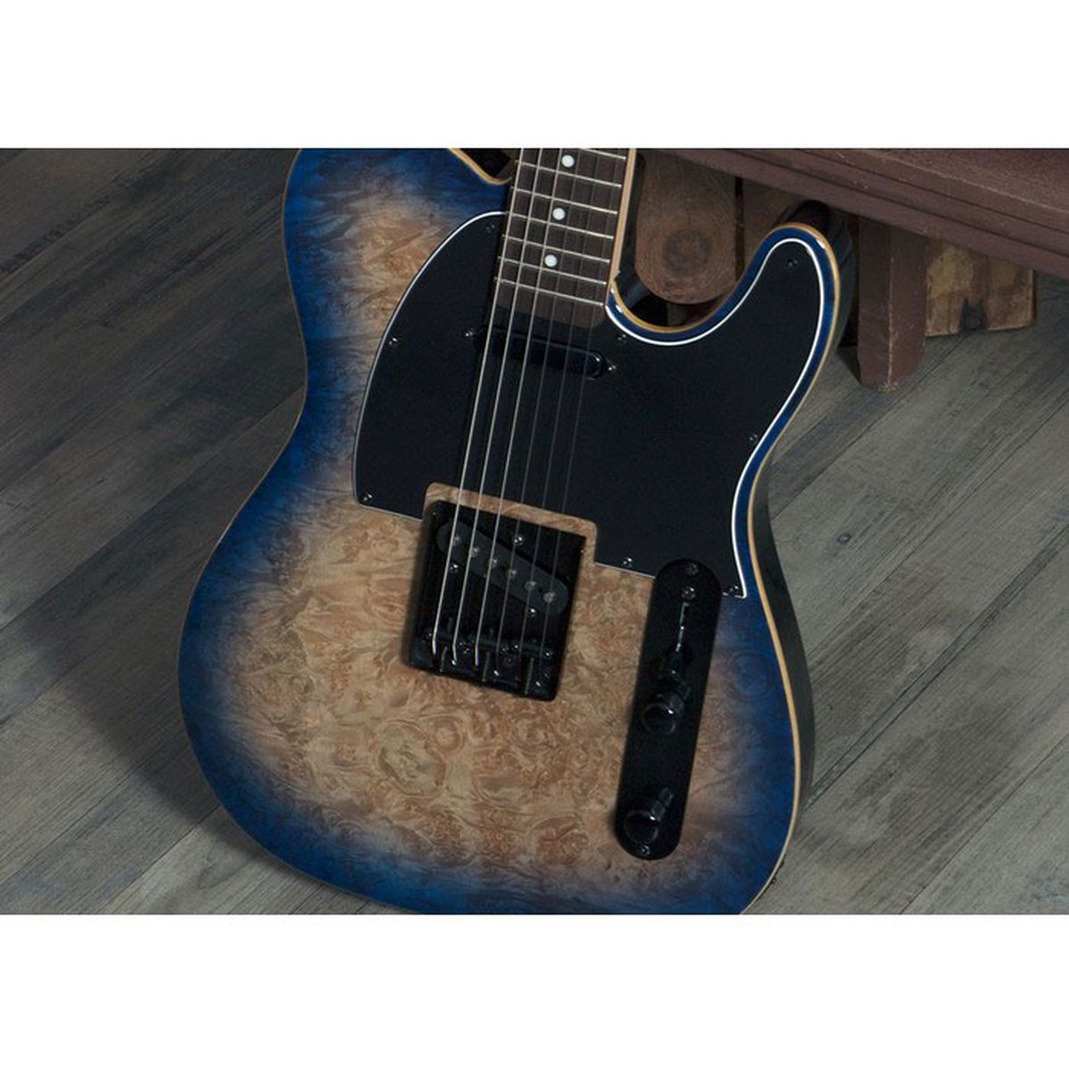 Michael Kelly Custom Collection 50 Burl Ultra Blue Burl