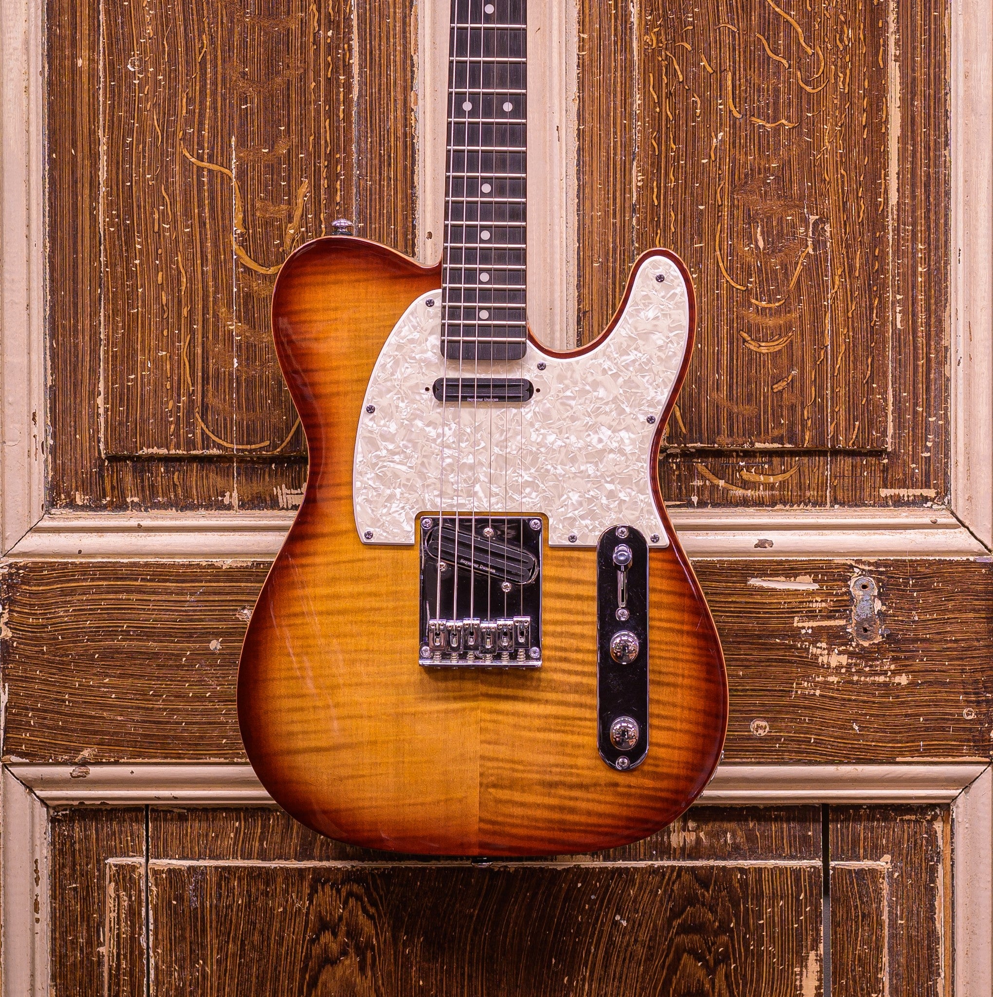 Michael Kelly 1953 Caramel Burst + Seymour Duncan Hotrails (Occasion)