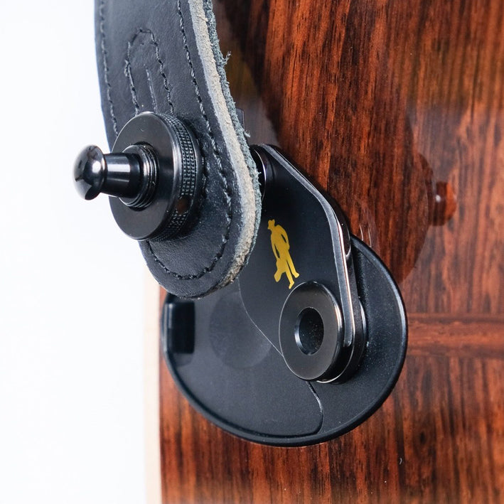 MUSIC NOMAD Strap Lock Adapter - MN272