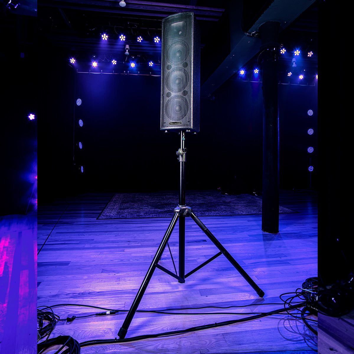 Powerwerks P-3 100W Active PA Column