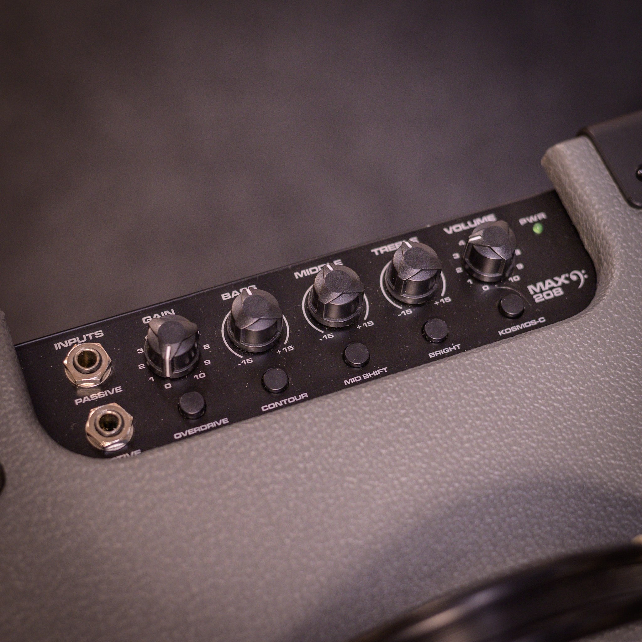 Peavey MAX 208 200-Watt Basgitaarversterker Combo (occasion)