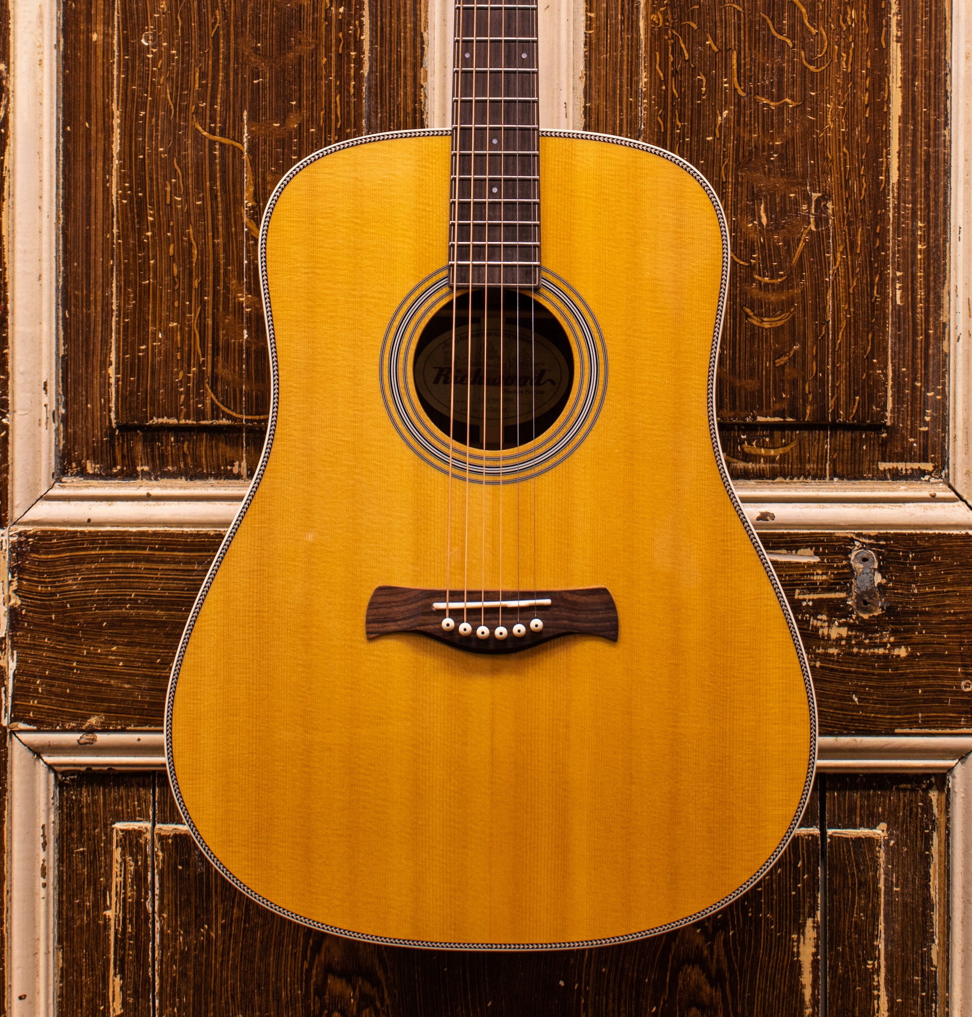 Richwood D-265-VA All Solid Custom Shop Series Handmade Westerngitaar