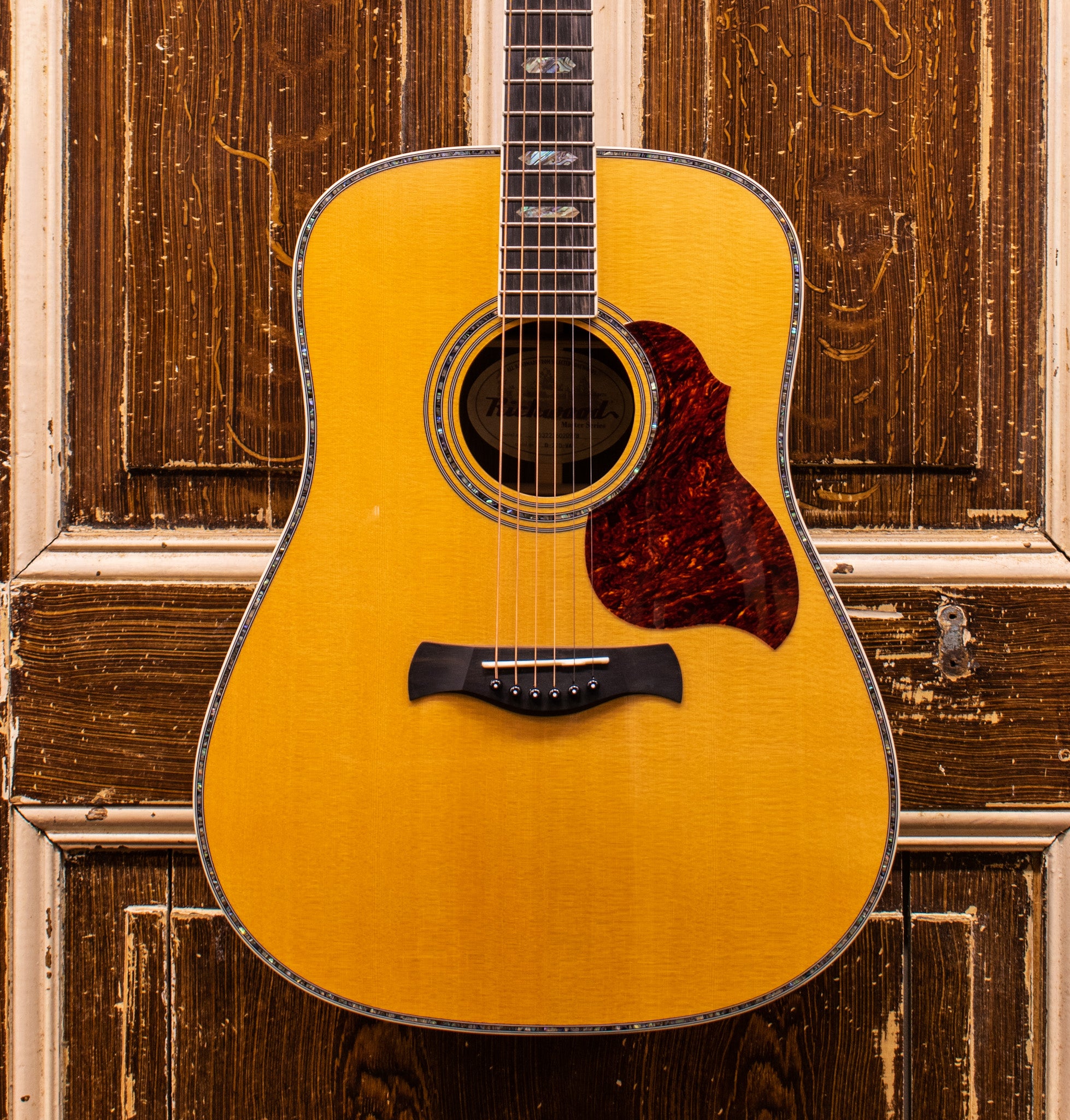 Richwood D-270-VA All Solid Custom Shop Series Handmade Westerngitaar