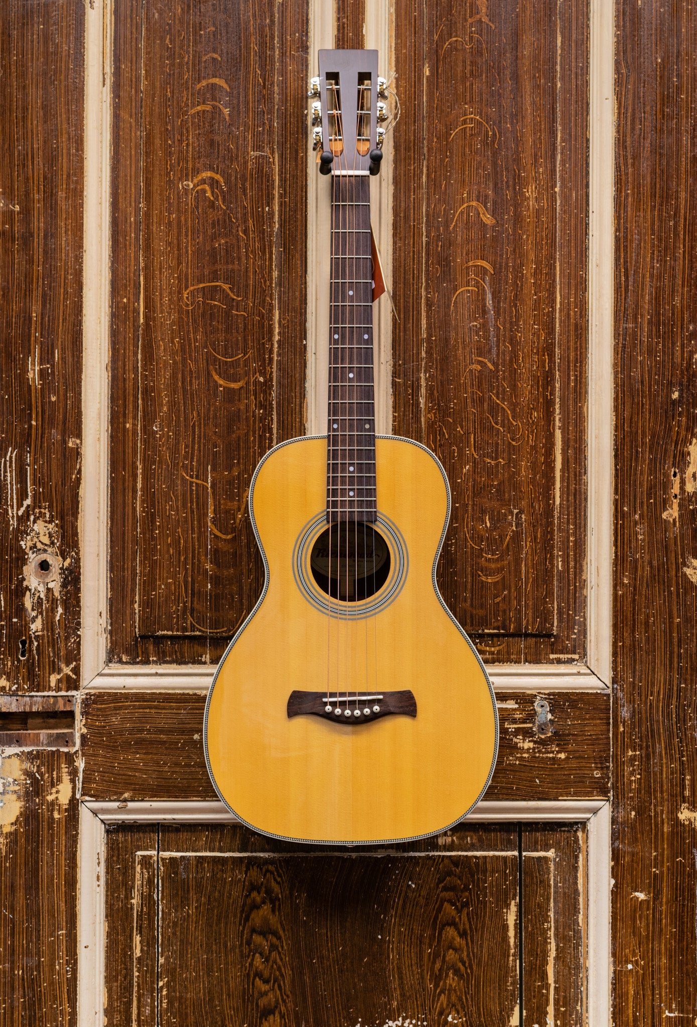 Richwood P-65-VA Parlor Master Series Handmade Westerngitaar