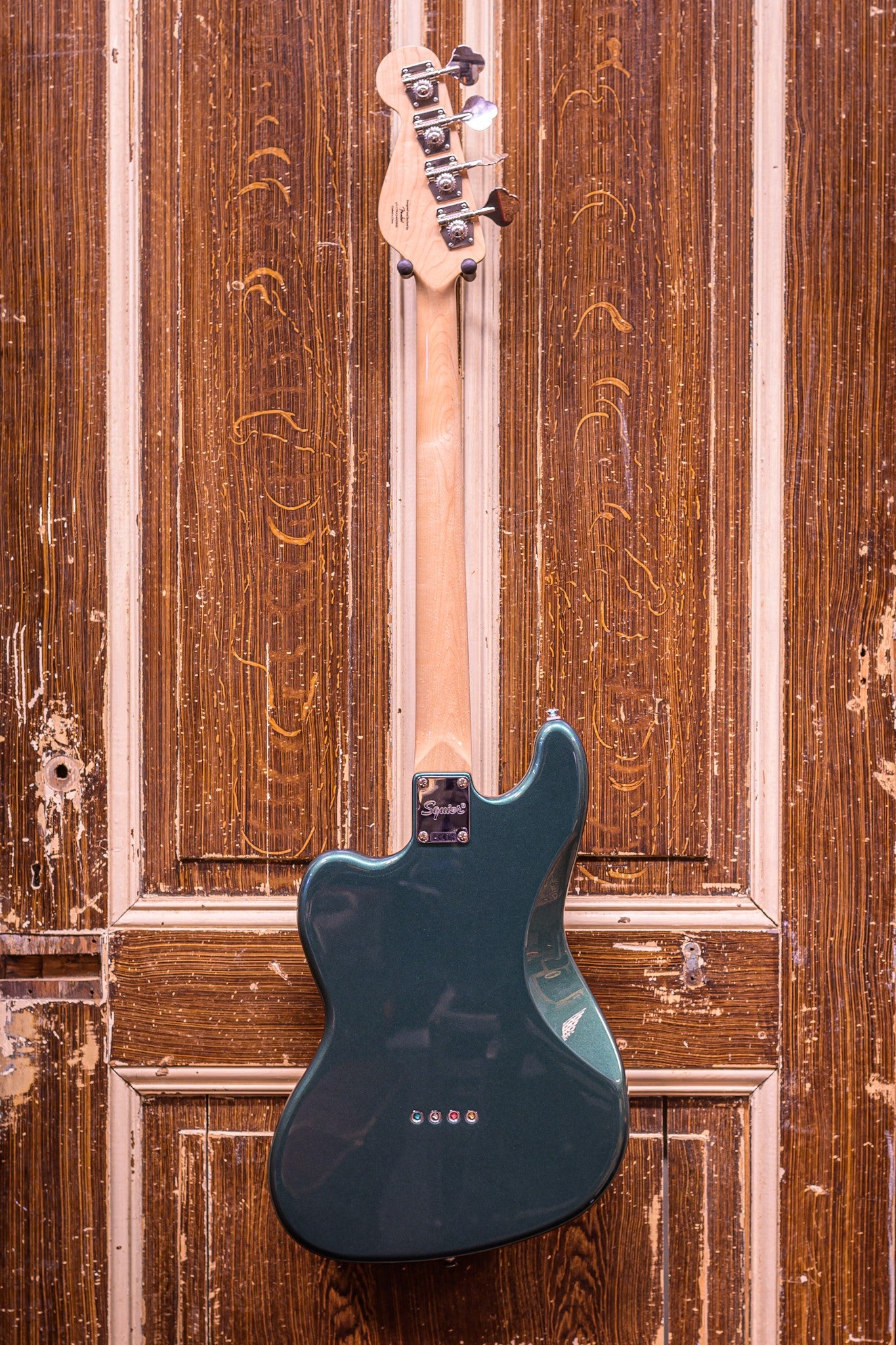 Squier Rascal Paranormal Basgitaar (B-stock)