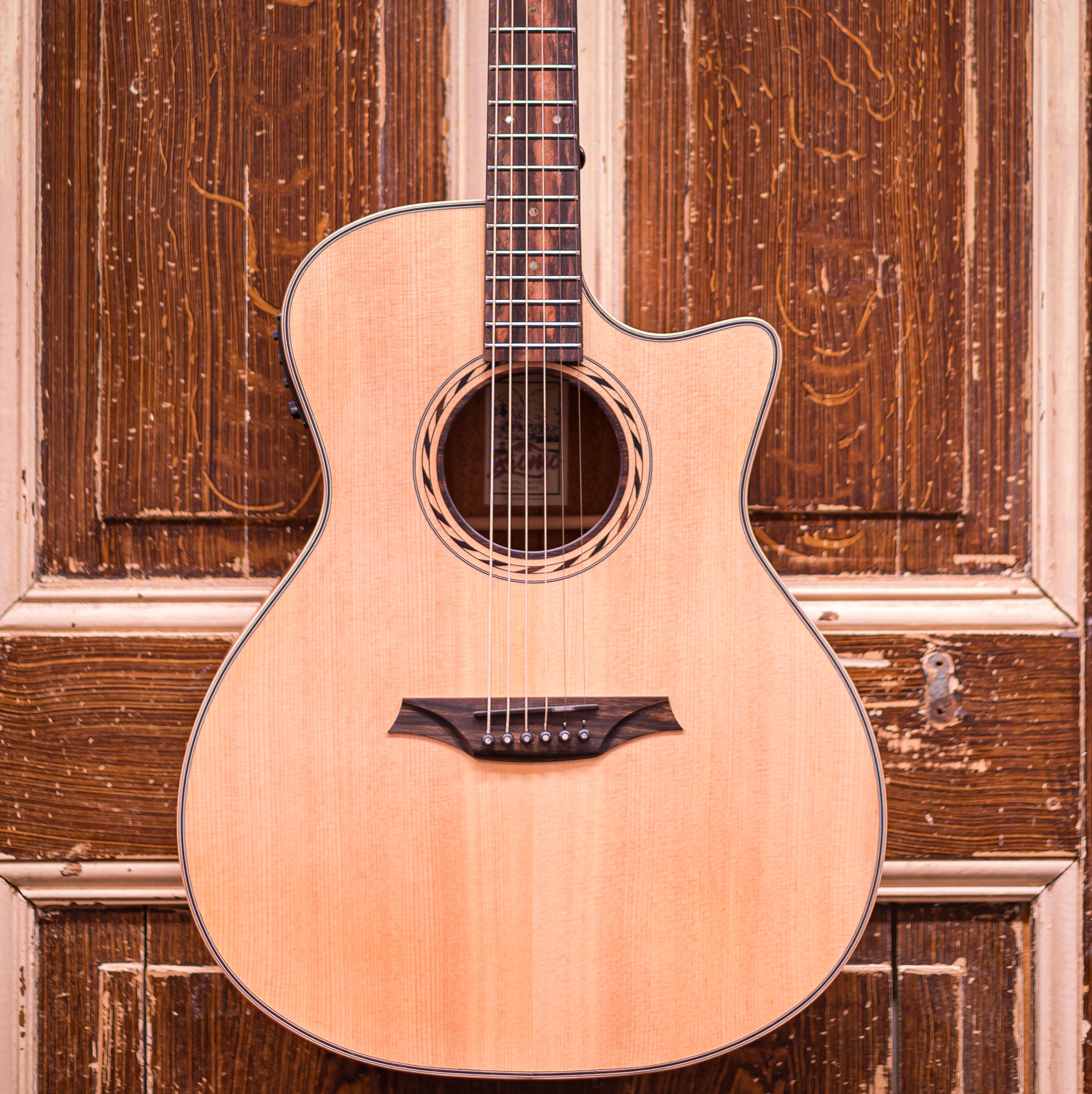 Bromo BAT2CE Tahoma Series akoestische Westerngitaar