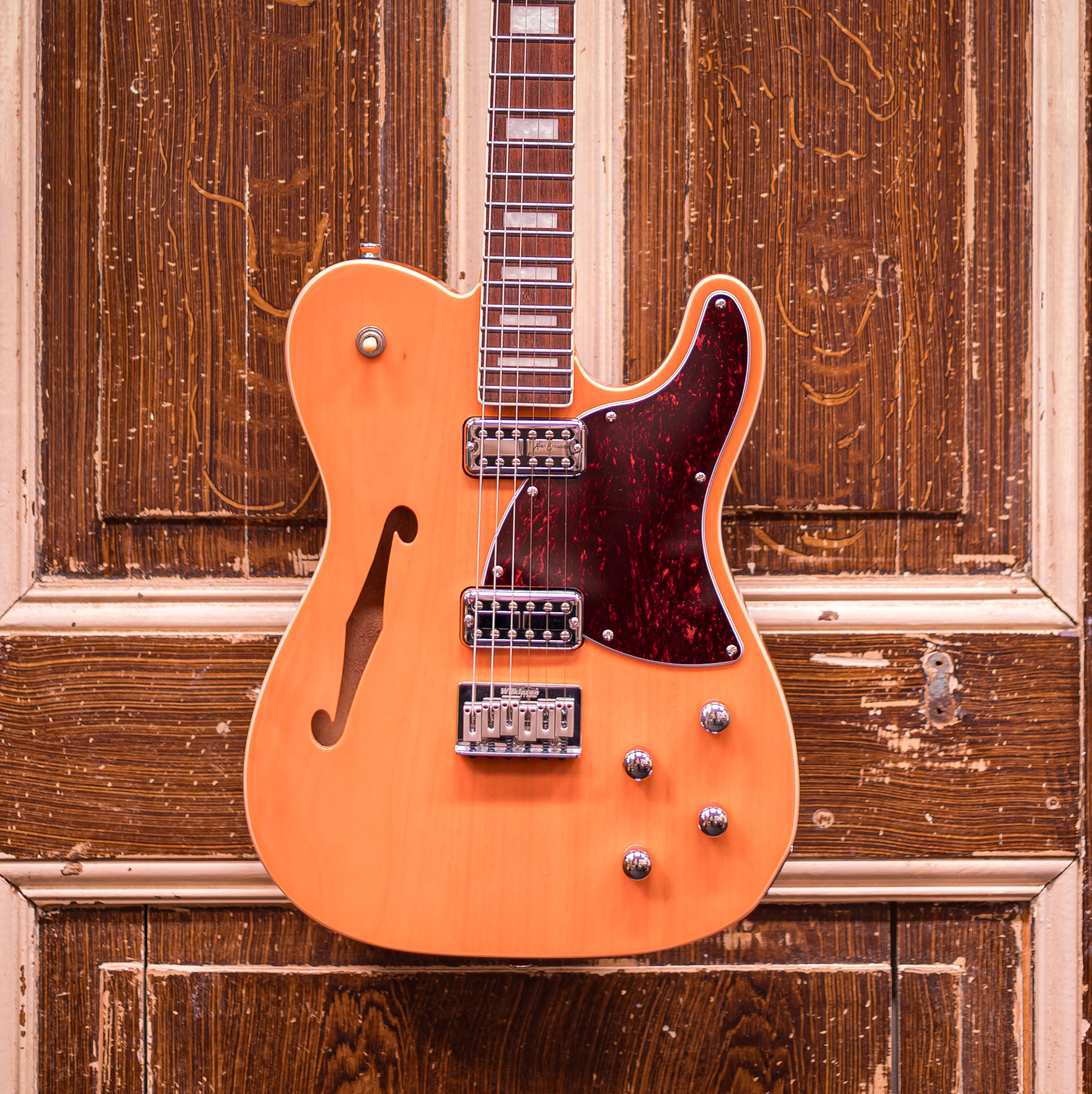 Vintage REVO Series 'Midline' Trans Orange Elektrische gitaar
