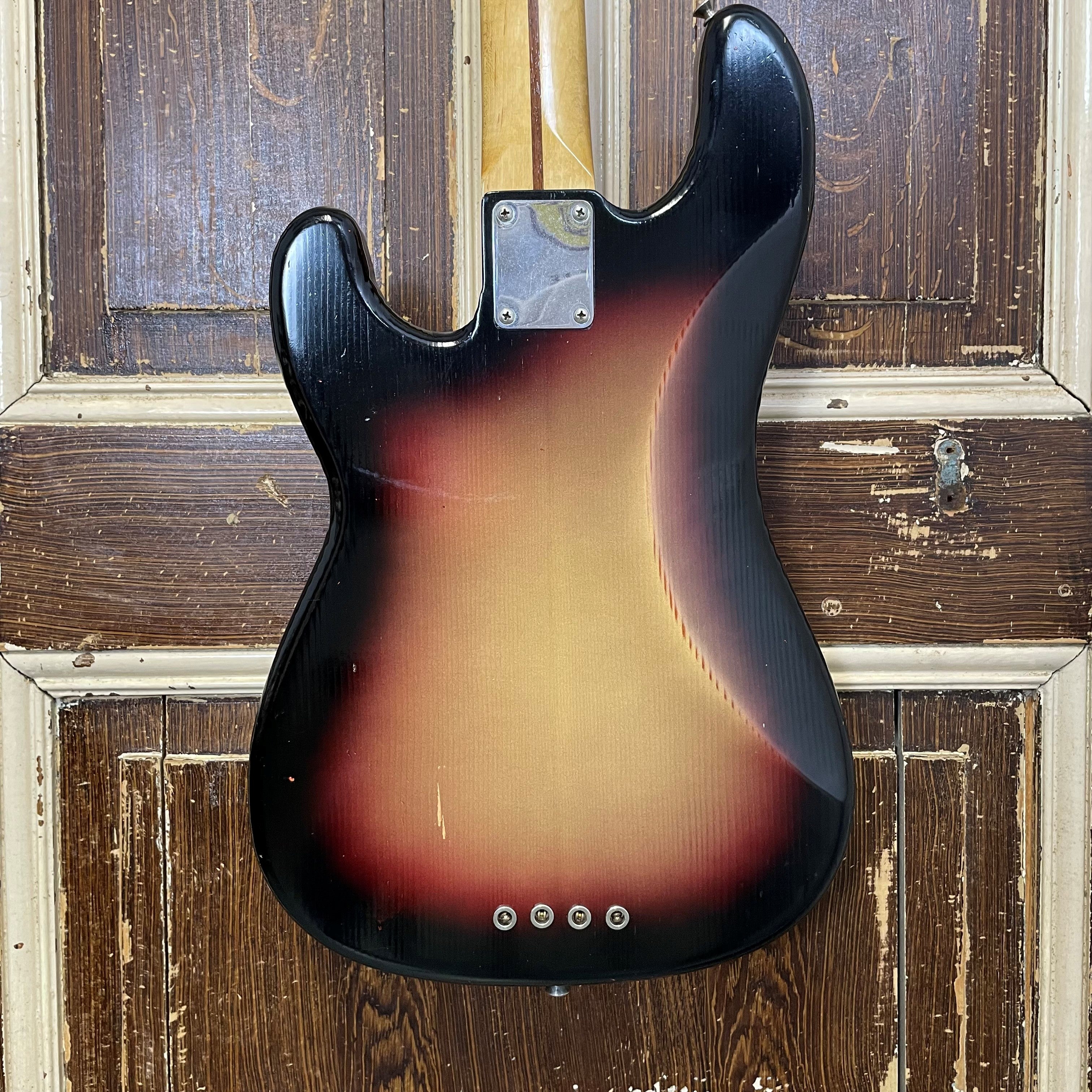 Rebel Relic PB55 + Allparts Neck P-Bass Basgitaar (occasion)