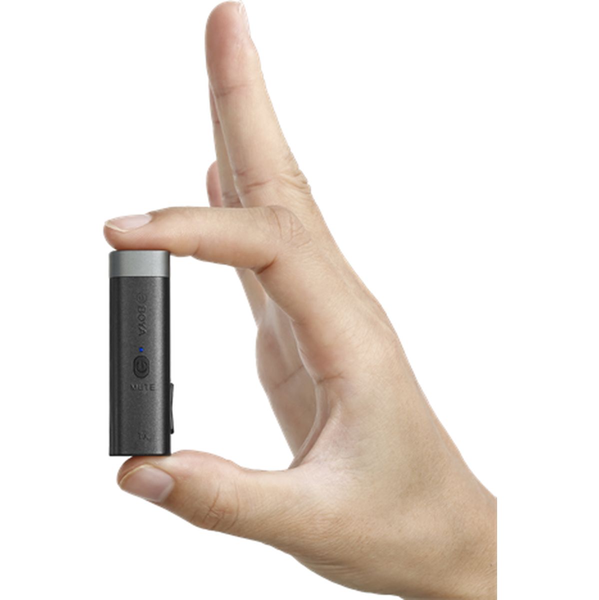 Boya BY-WM3D Wireless Mic w/ LGHTNG +3.5mm TRS/TRRS Adapters