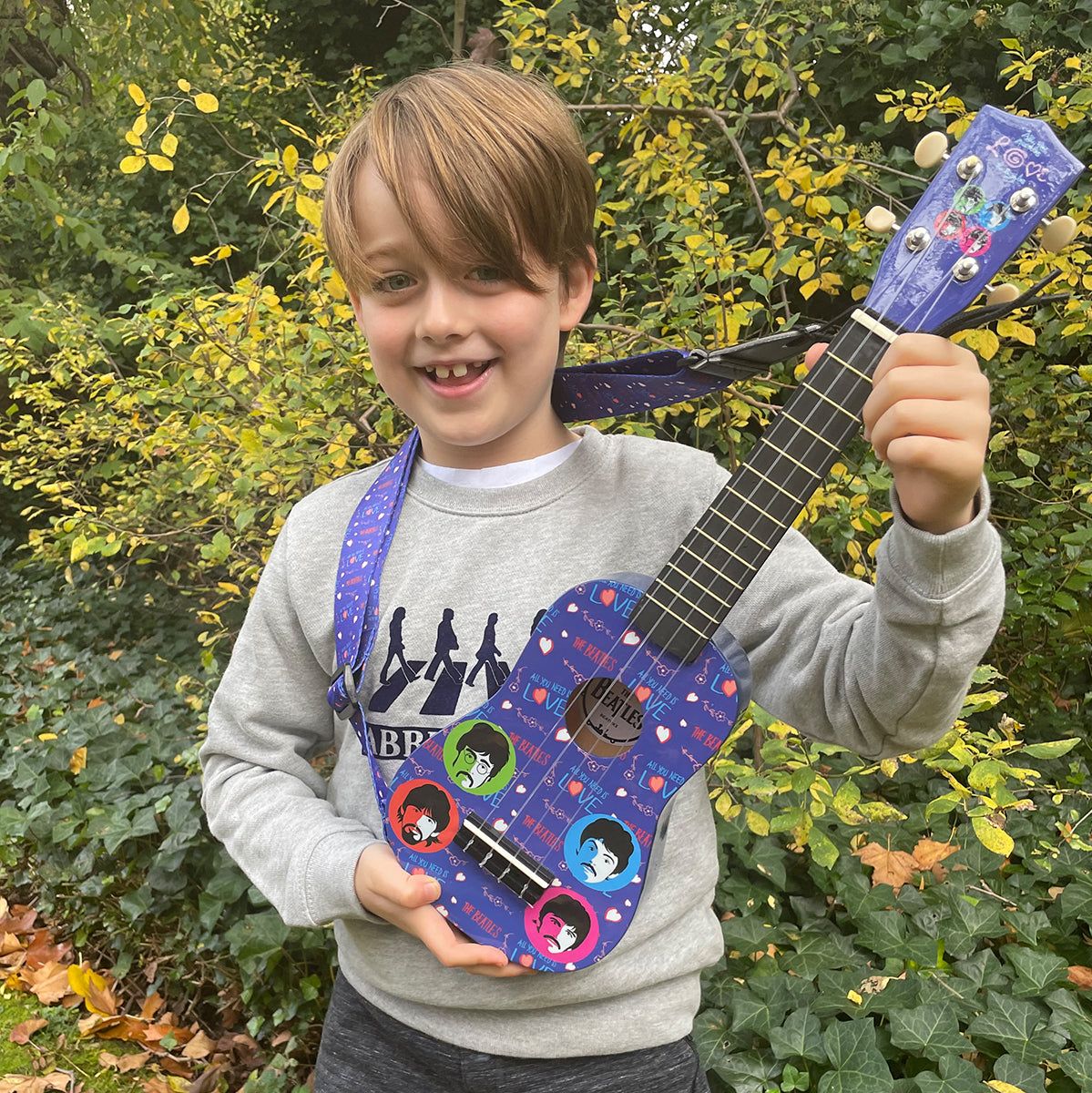 The Beatles Ukulele - Love IS