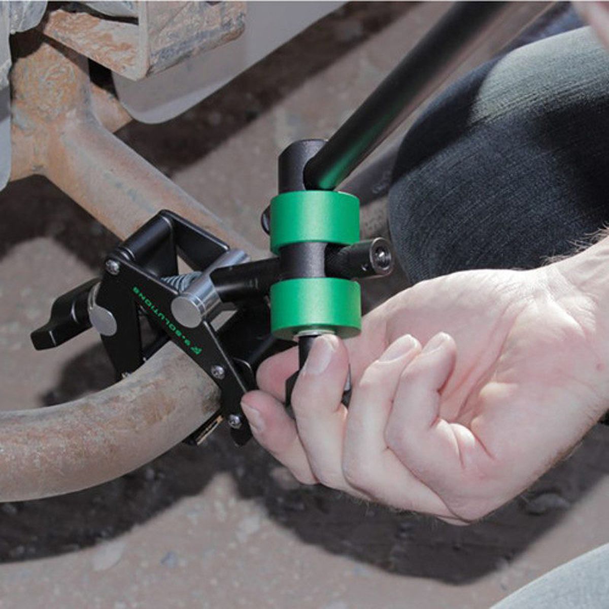9.Solutions Savior Clamp w/ Stud