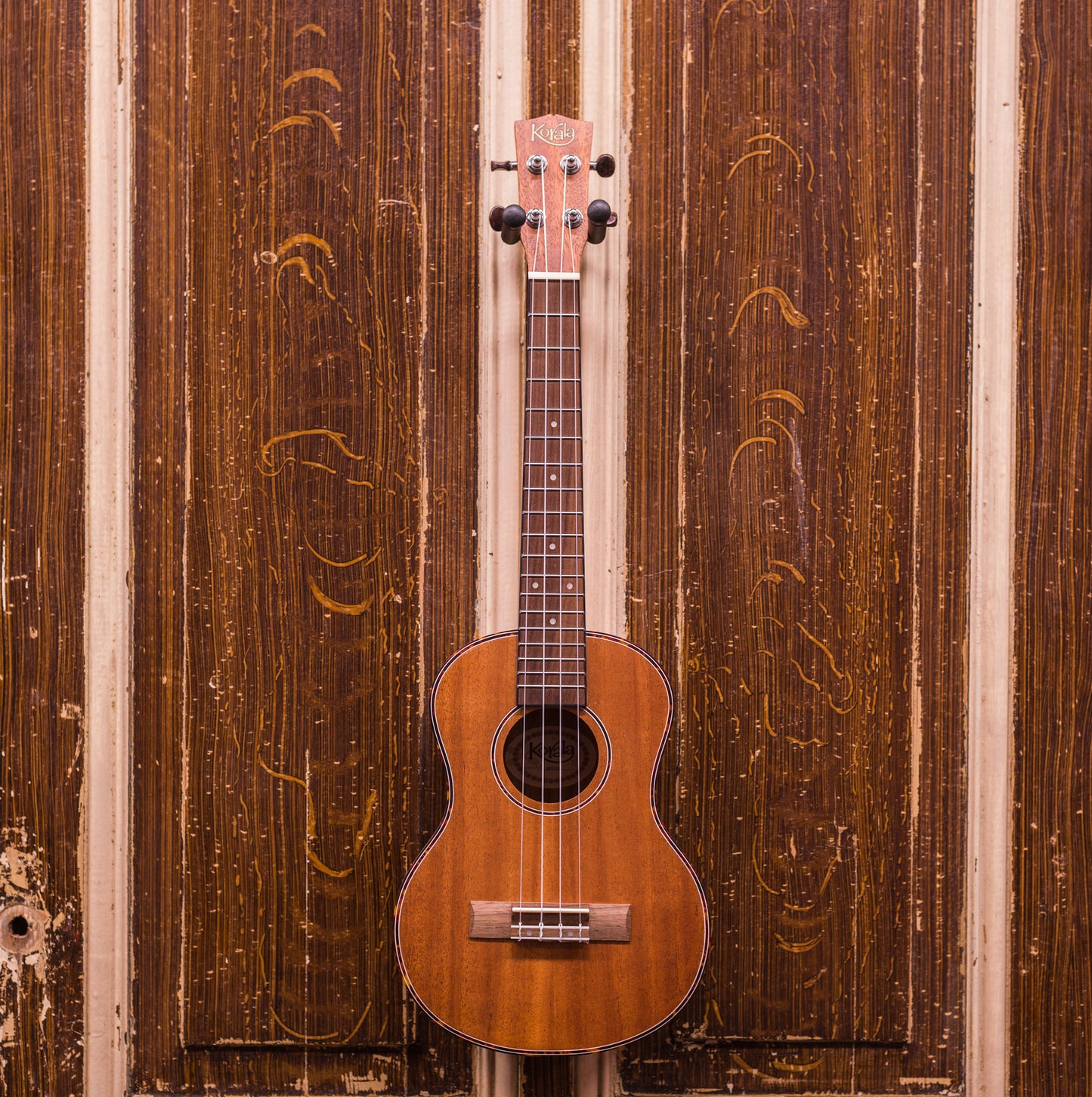 Korala UKT-210 Performer Series Tenor ukelele