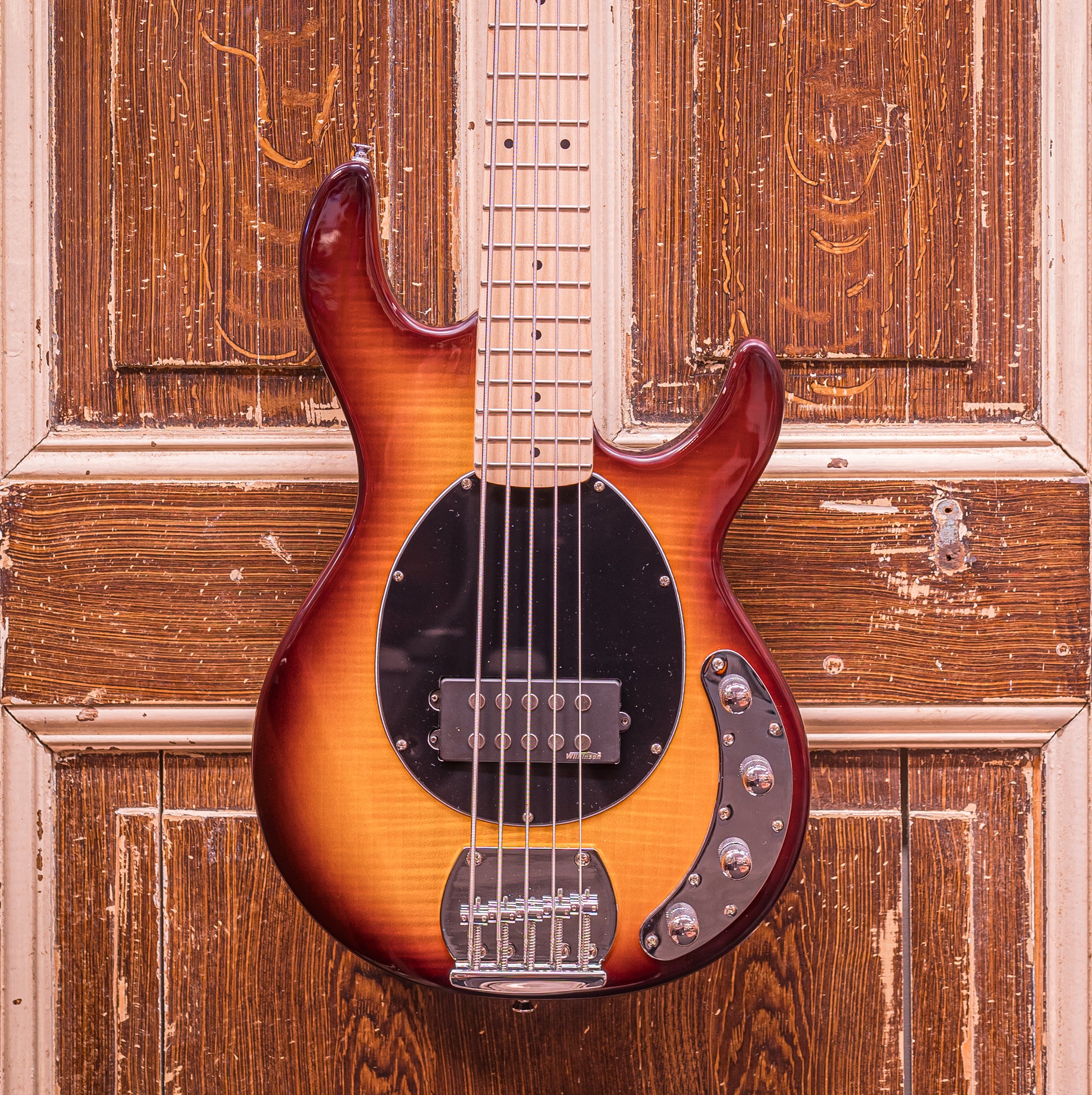 Vintage V96 Reissued 5-String Flamed TS basgitaar (actief)
