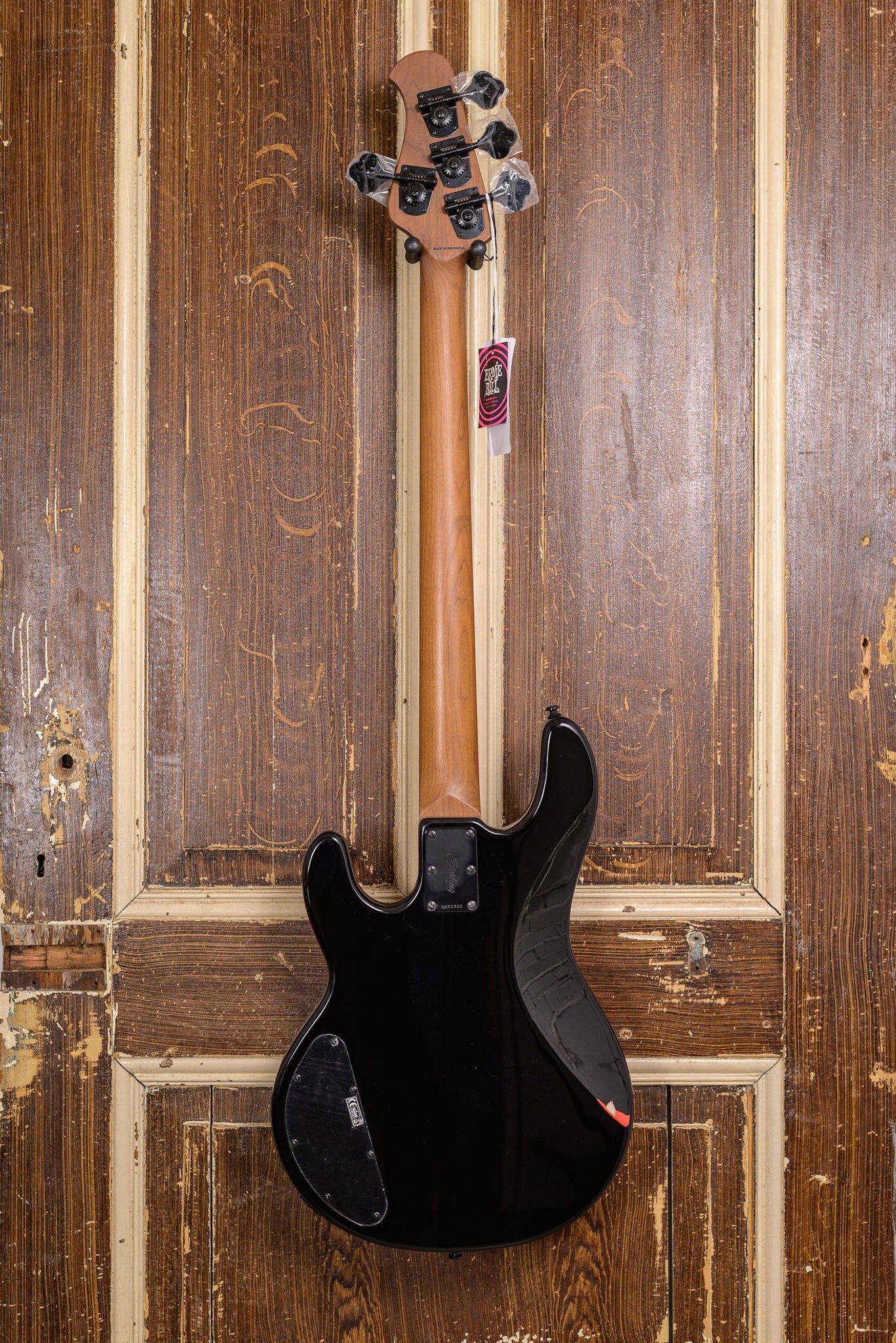 Sterling By Music Man Pete Wentz Signature Bass Black M2 Basgitaar