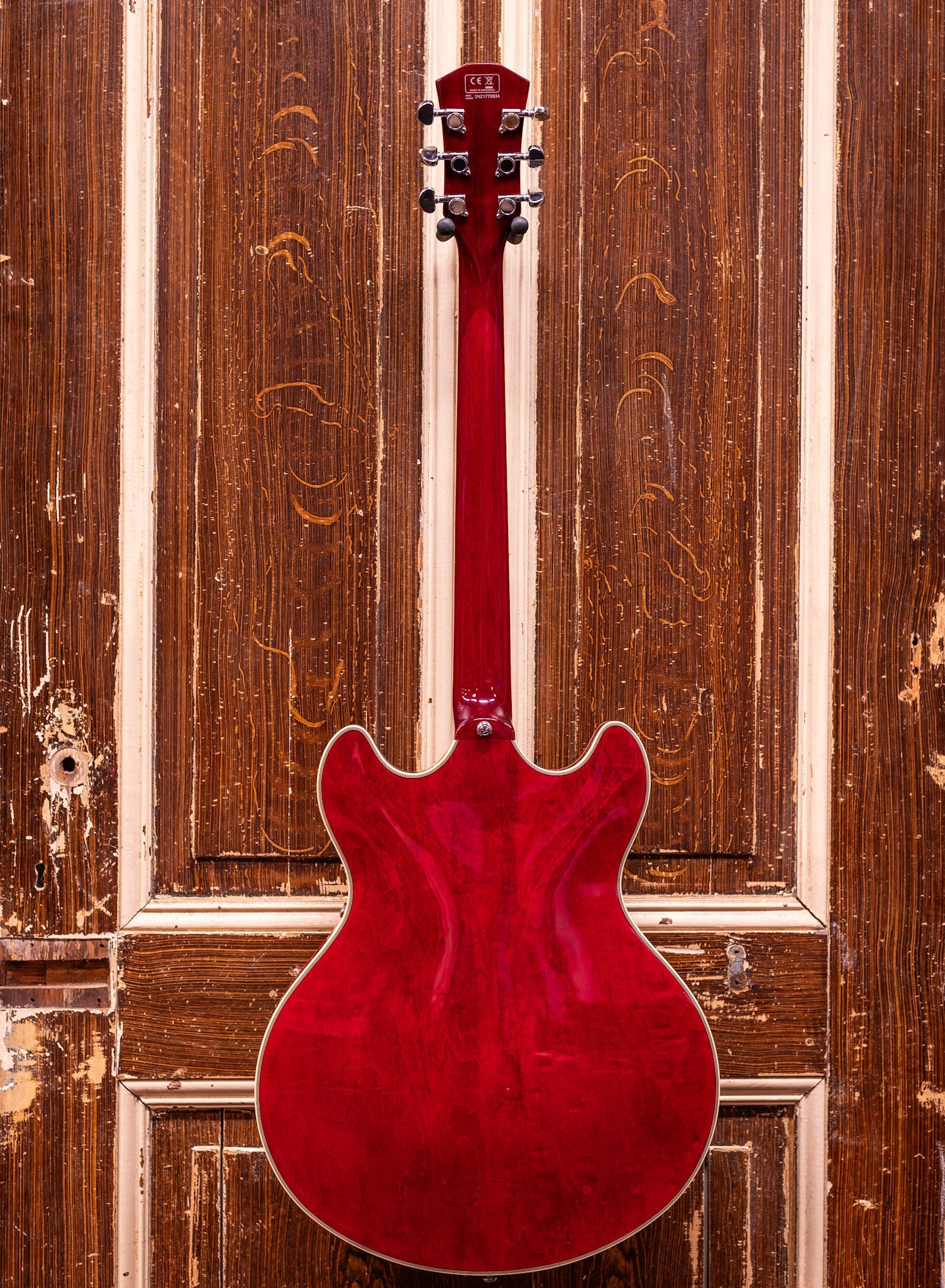 Sire Guitars H7 STR See Trough Red Archtop (occasion)