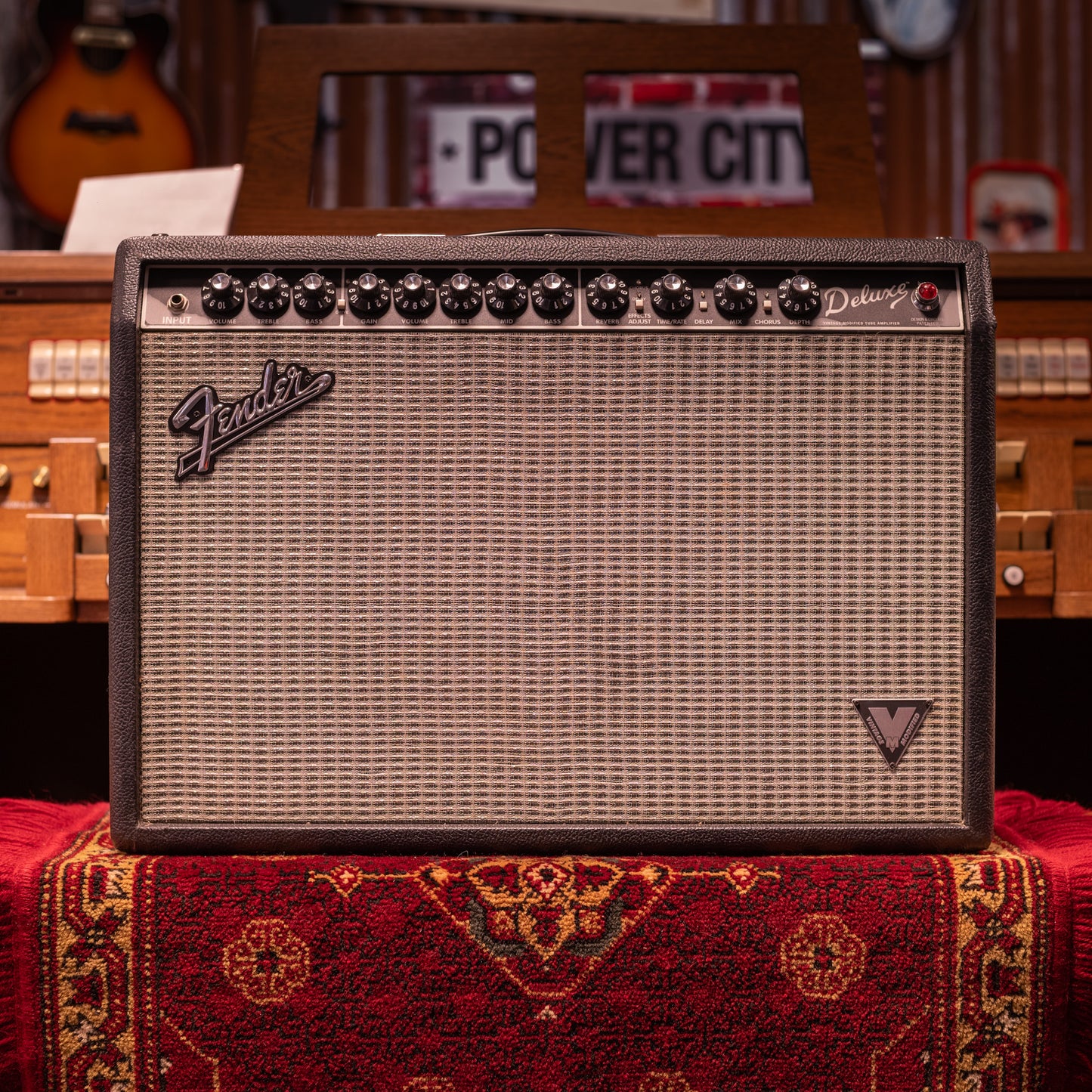 Fender Deluxe VM Buizenversterker 40W (occasion)