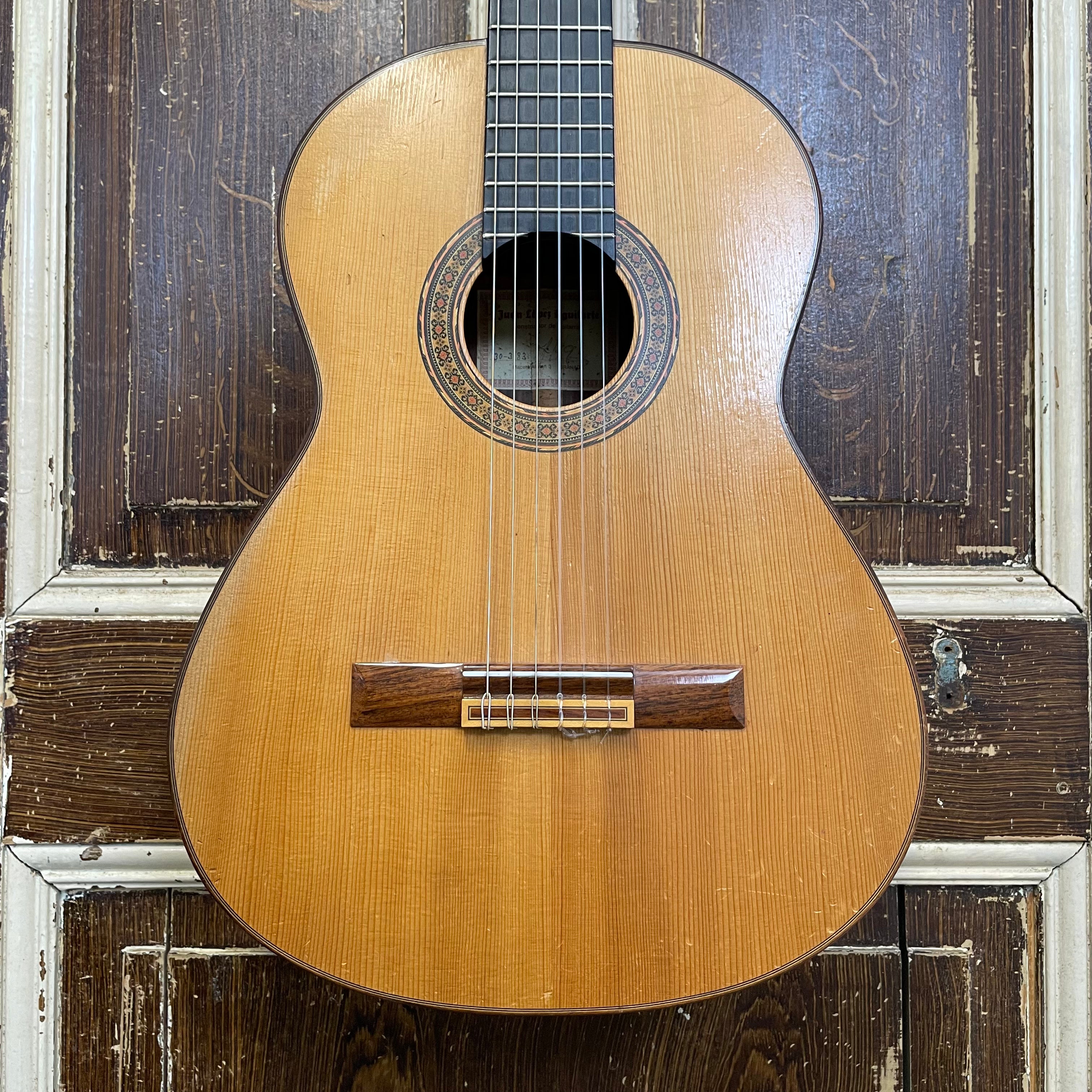 Juan Lopez Aguilarte handgebouwd uit 1983 klassieke gitaar (occasion)