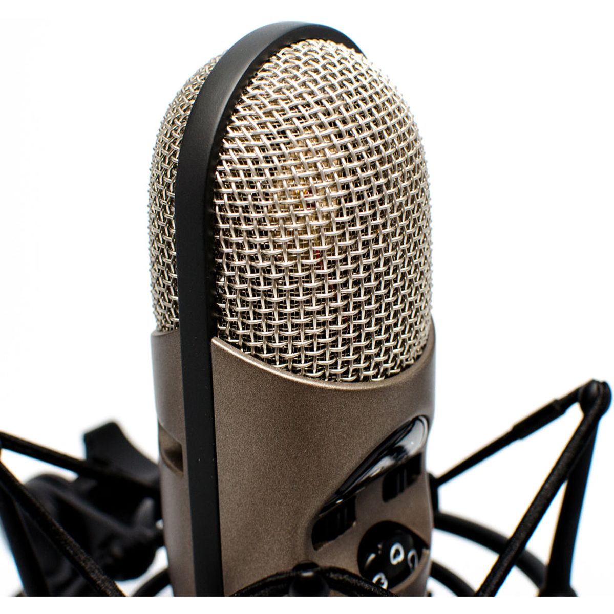 CAD Equitek L Diaphragm Adjustable Polar Pattern Condenser Mic