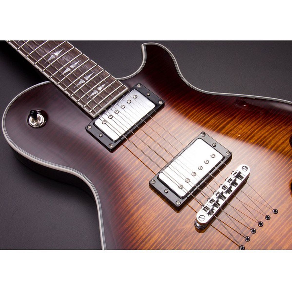 Michael Kelly Patriot Decree Caramel Burst