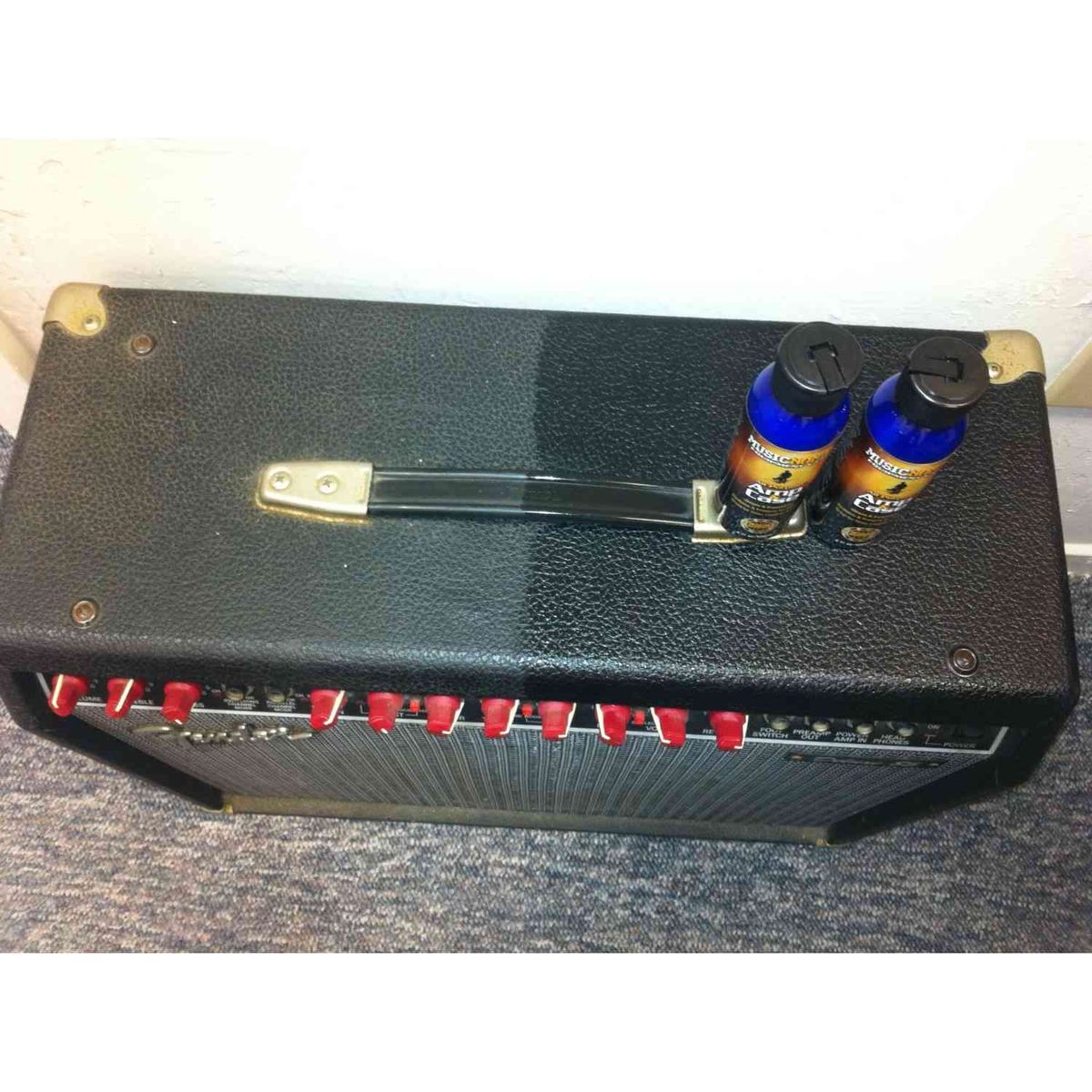 MusicNomad Amp &amp; Case Cleaner &amp; Conditioner - MN107