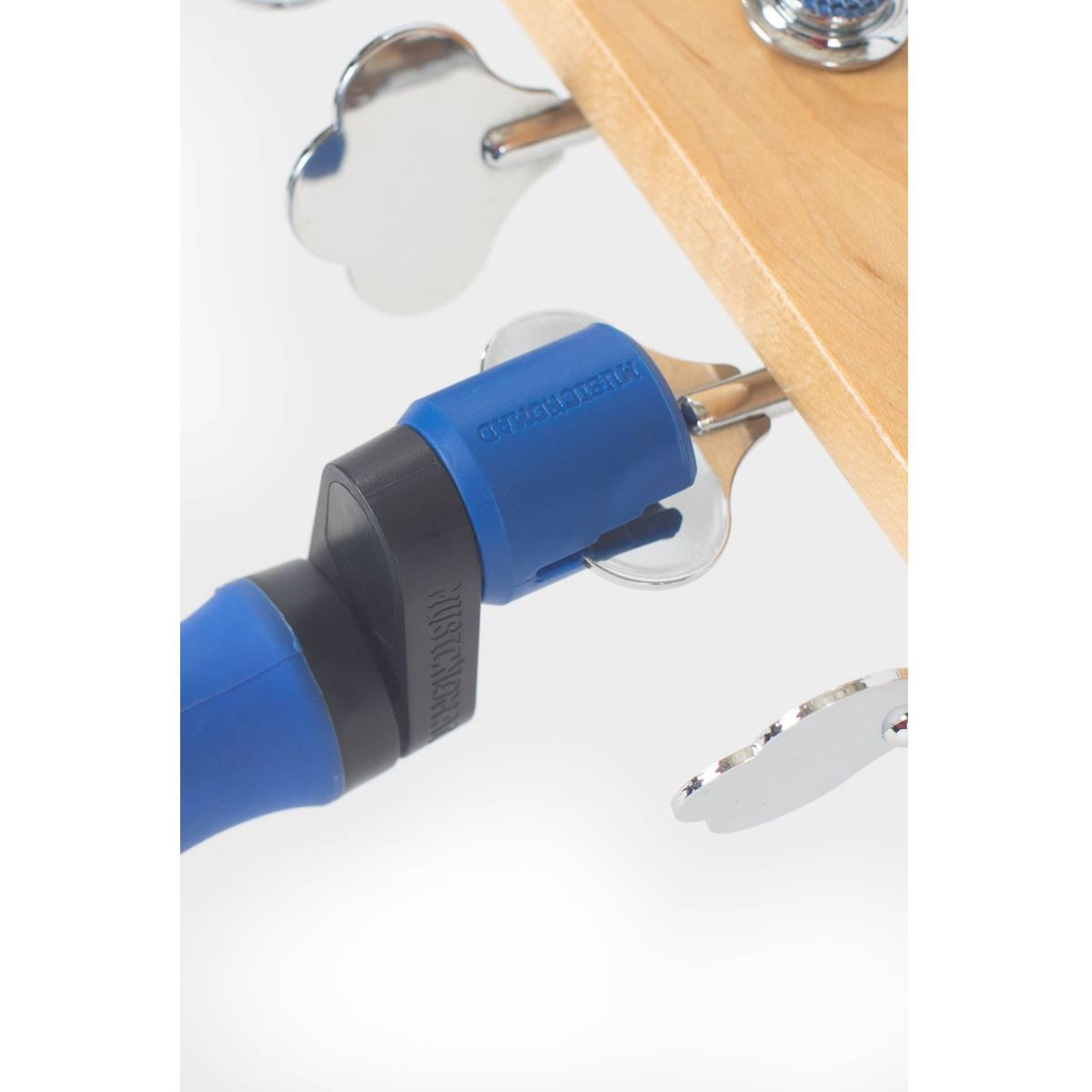 MusicNomad Grip Winder - MN221