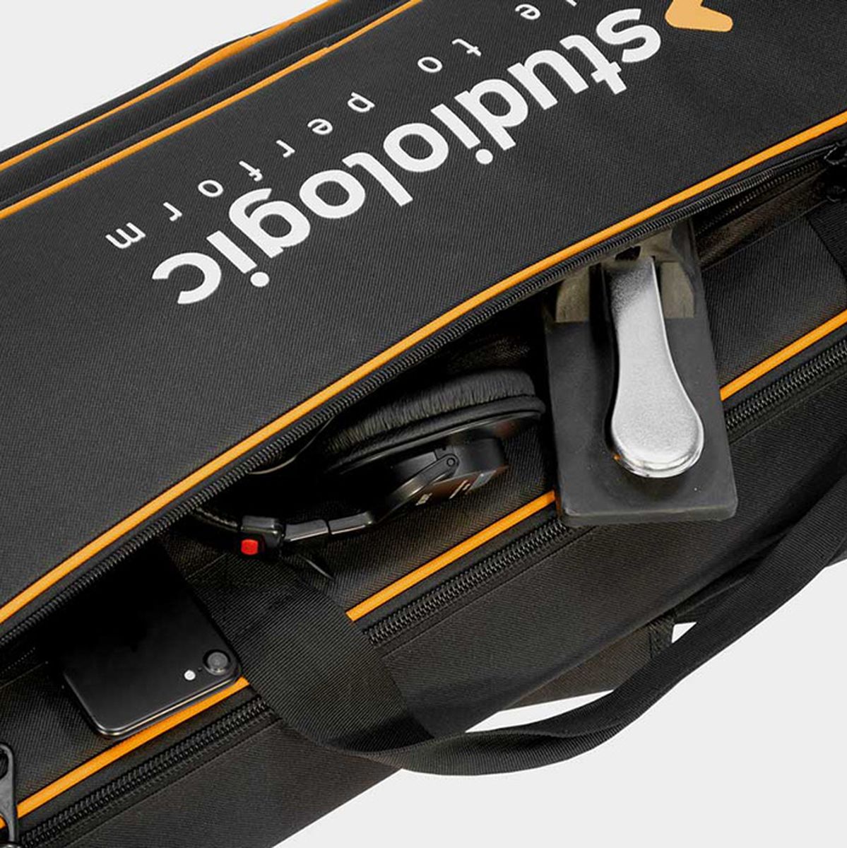 Studiologic Soft Case Size B