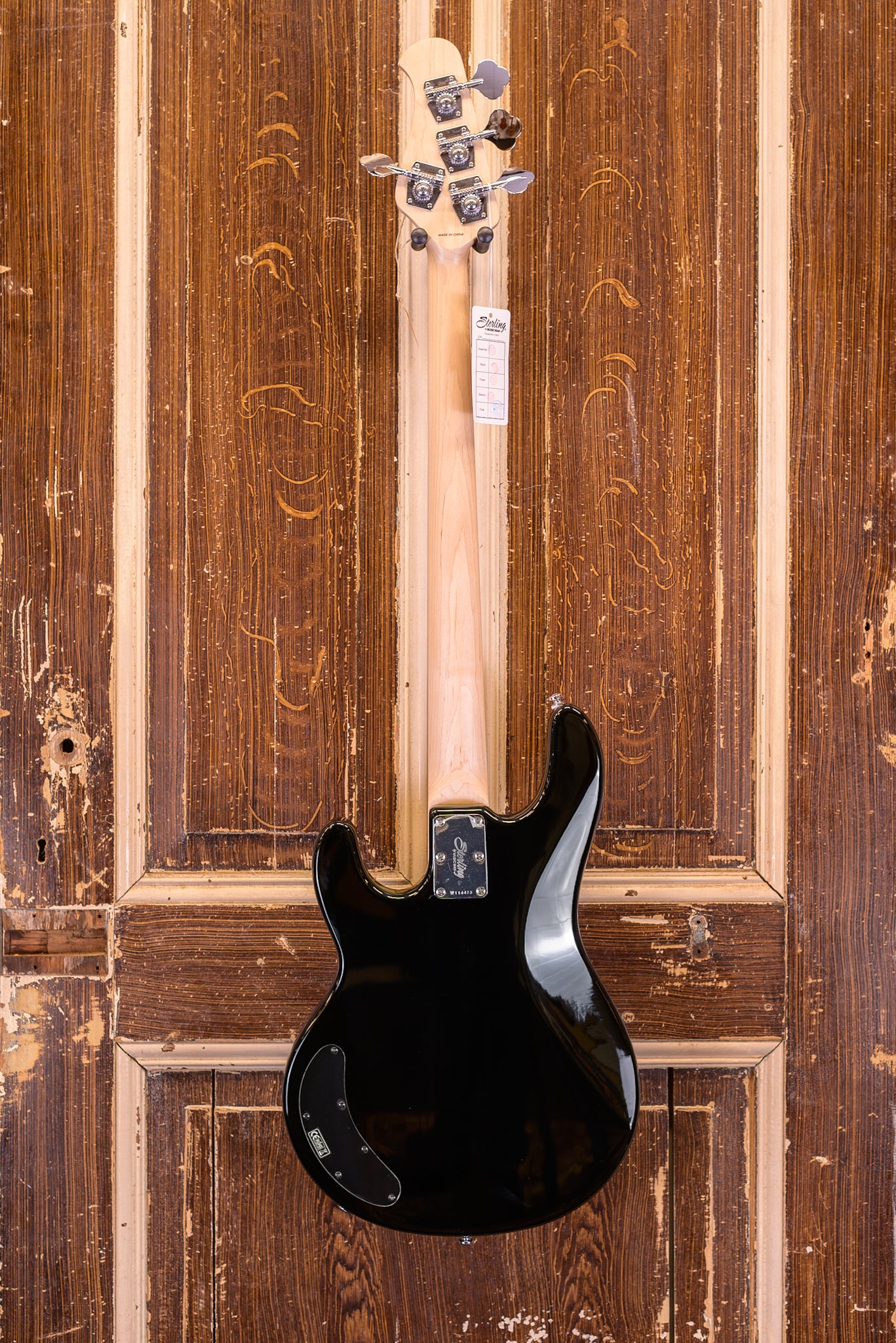 Sterling By Music Man StingRay Ray2 BK-M1 Basgitaar